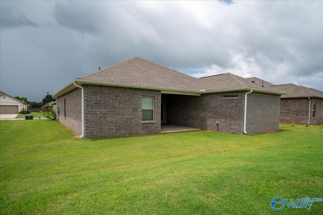 Building Photo - 14872 Demarie Ln
