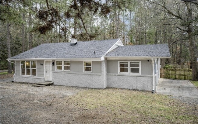 Building Photo - 1734 Legion Rd