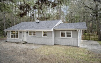 Building Photo - 1734 Legion Rd