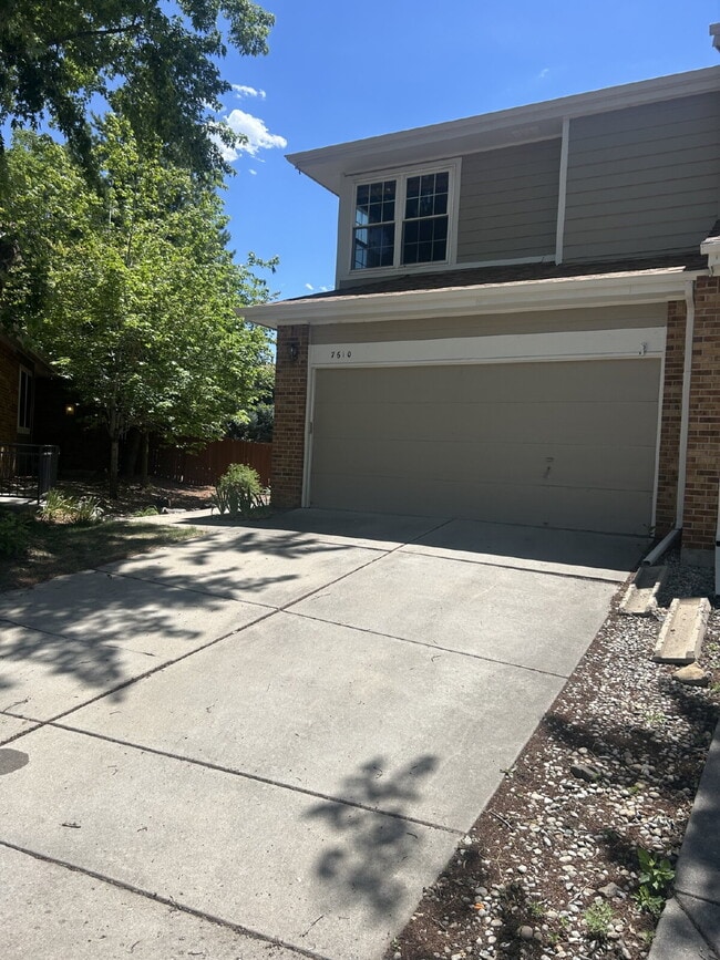 Photo - 7610 E Gunnison Pl Apartment