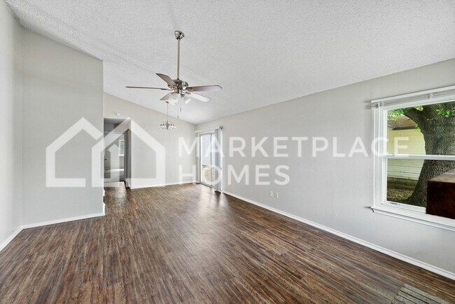 Foto del edificio - 12038 Stoney Crossing