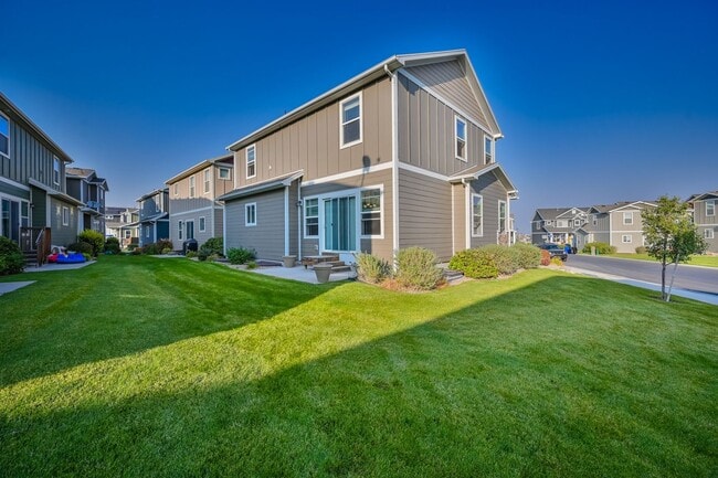 Photo - 13078 South Elm Hollow Court- House