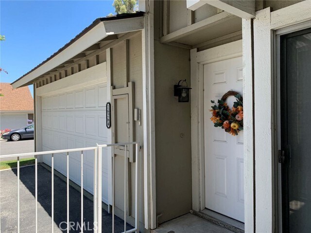 Foto del edificio - 16264 Sierra Ridge Way