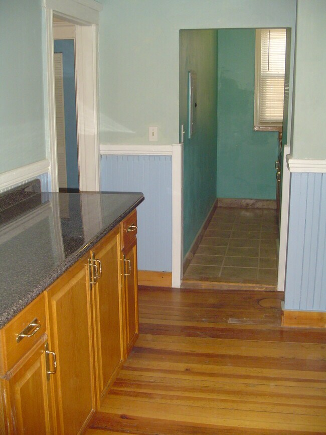 Foto del edificio - 73 Cottage St