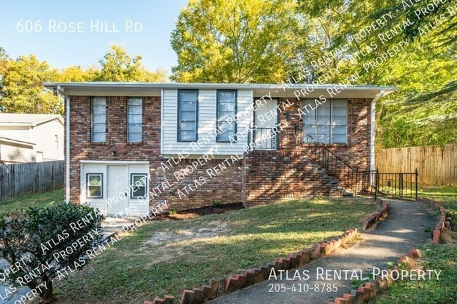 Foto del edificio - 606 Rose Hill Rd