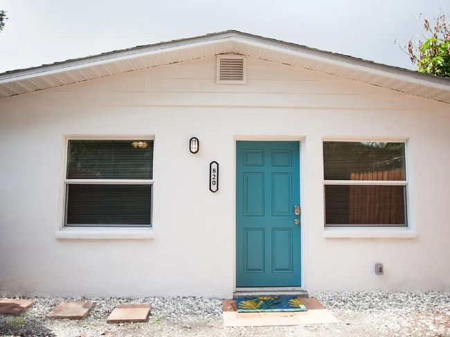 Building Photo - 820 W Amelia Ave