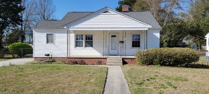 Building Photo - 125 Richlands Ave