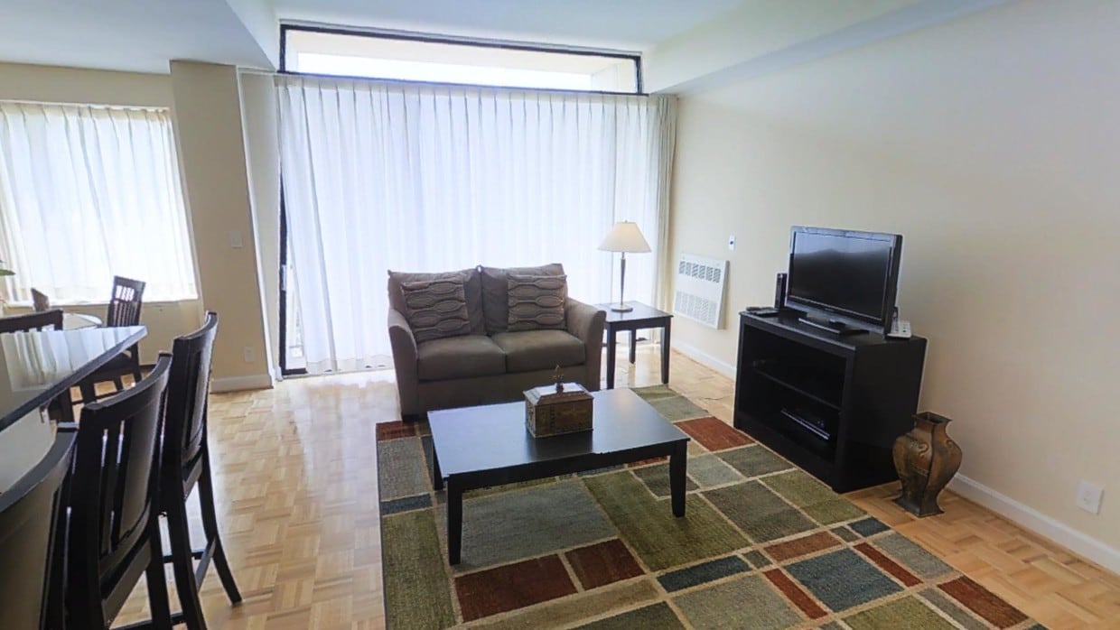 Photo - Columbia Plaza Apartments