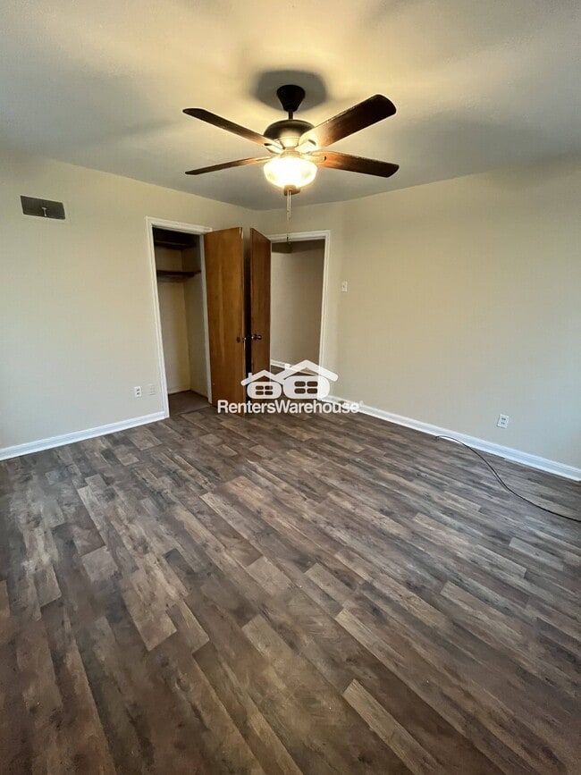 Building Photo - 7016 Natural Bridge Rd