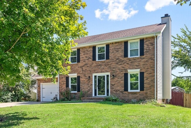 Foto del edificio - 830 Iris Ln