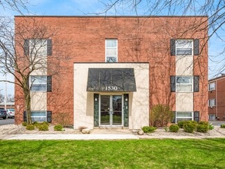 Exterior Building - Star King Apartments