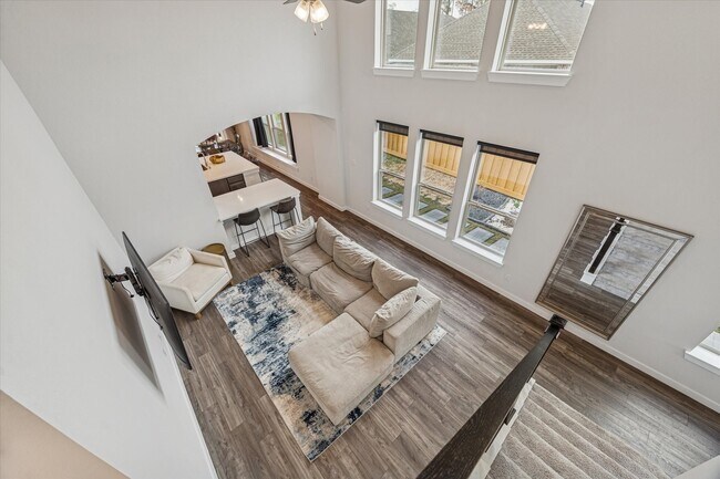 Building Photo - 7933 Spring Run Dr