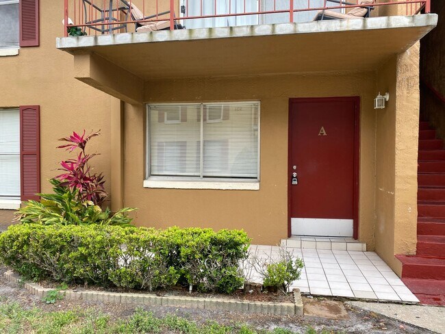 Foto del edificio - Weatherly Condominiums