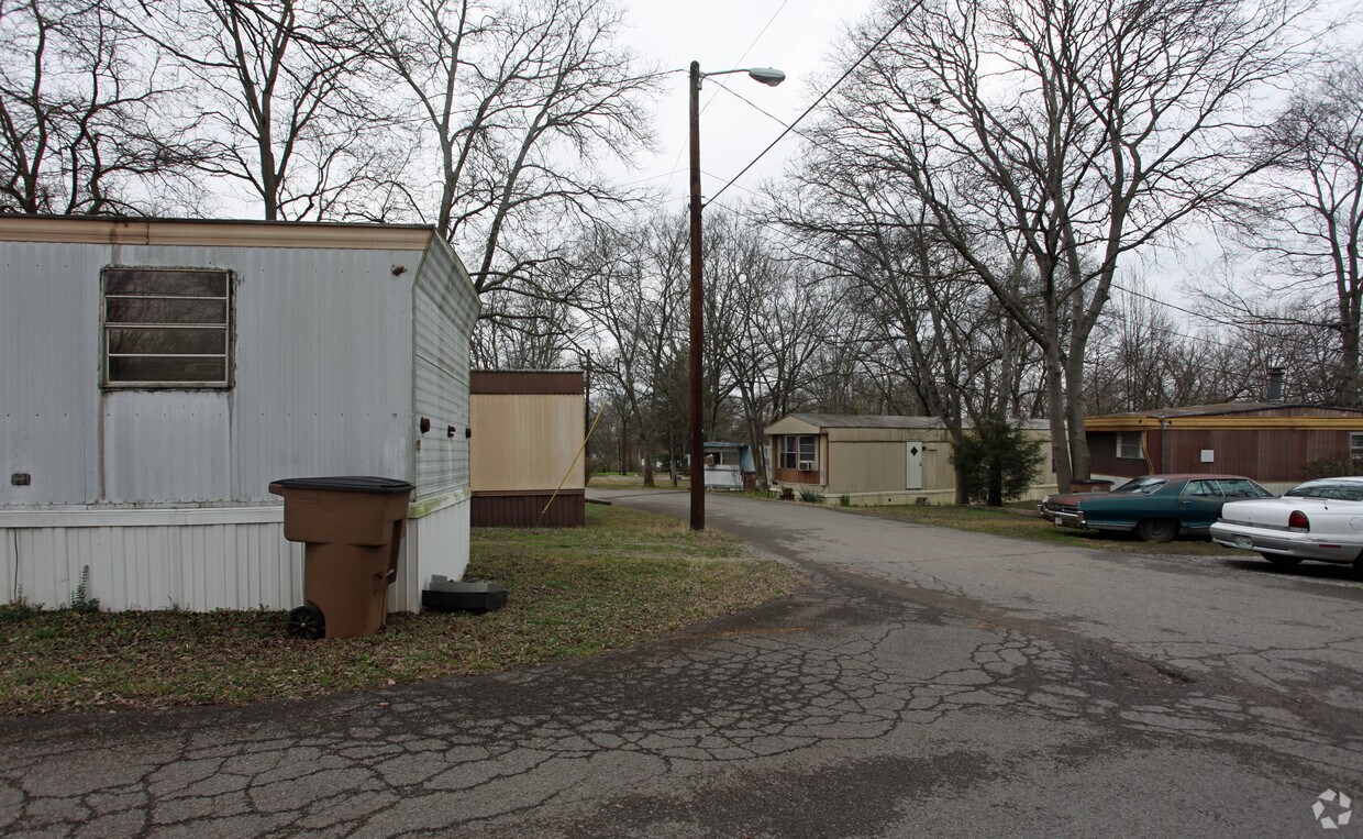 Building Photo - Merdian Mobile Home Park