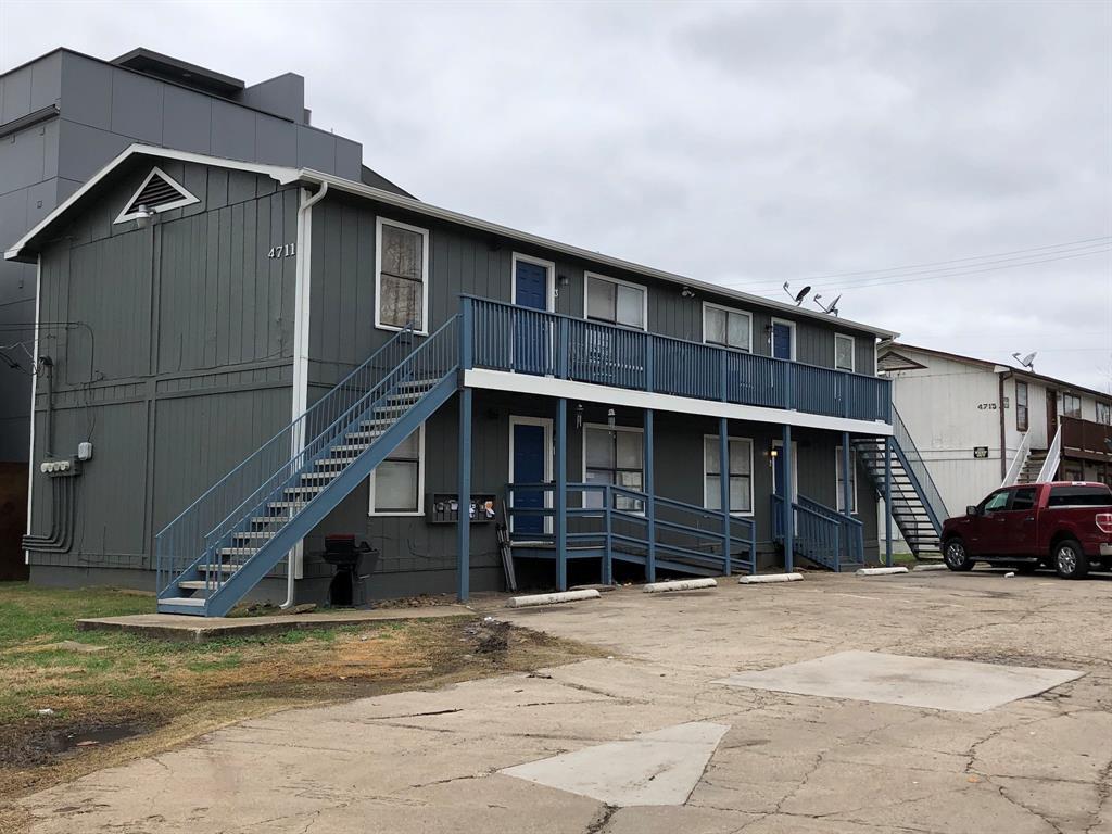 Foto principal - 4711 East Side Ave