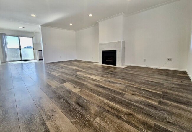 Foto del edificio - 4225 Inglewood Blvd