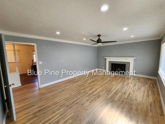 Building Photo - 1545 12th St