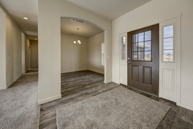 Building Photo - 1012 Yoder Rd