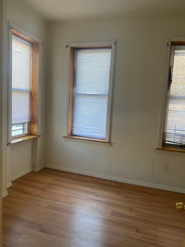 Building Photo - 258 McKinley Ave
