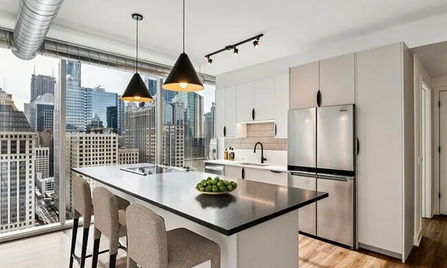 Foto del edificio - 165 W Kinzie St