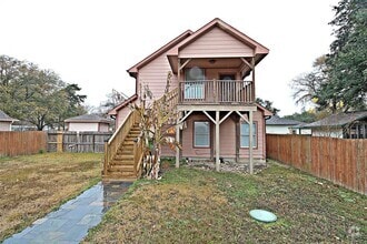 Building Photo - 8615 Sweetbrush Dr