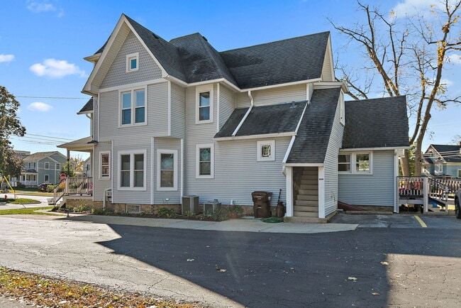 Foto del edificio - 102 Minnie St