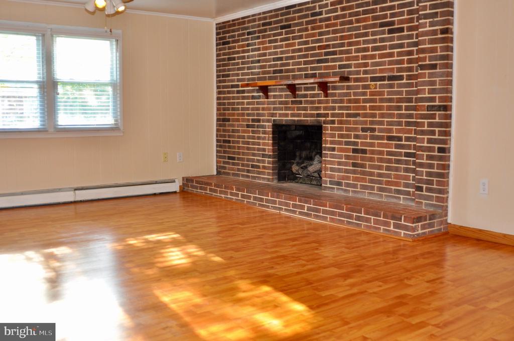 Primary Photo - 13610 Greenwood Dr