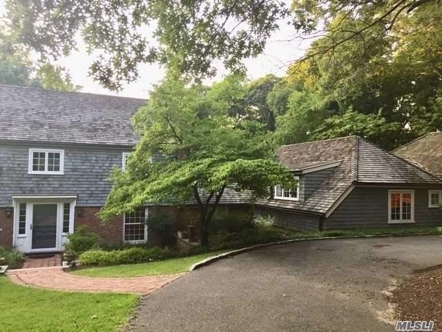 Foto del edificio - 72 Harbor Rd