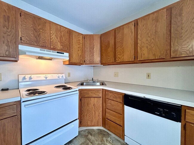 Foto del edificio - 3924 Kenowa Ave