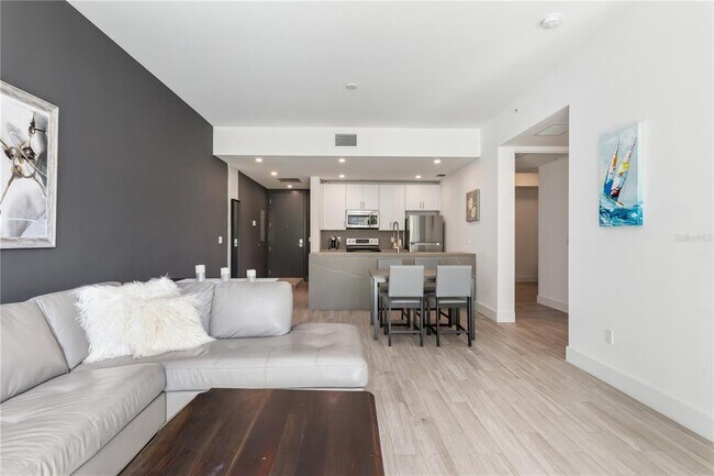 Foto del edificio - 1338 4th St