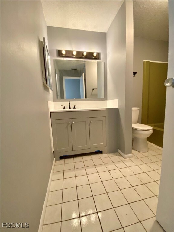 Building Photo - 3704 Broadway