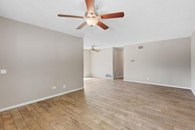 Foto del edificio - 2825 College Blvd