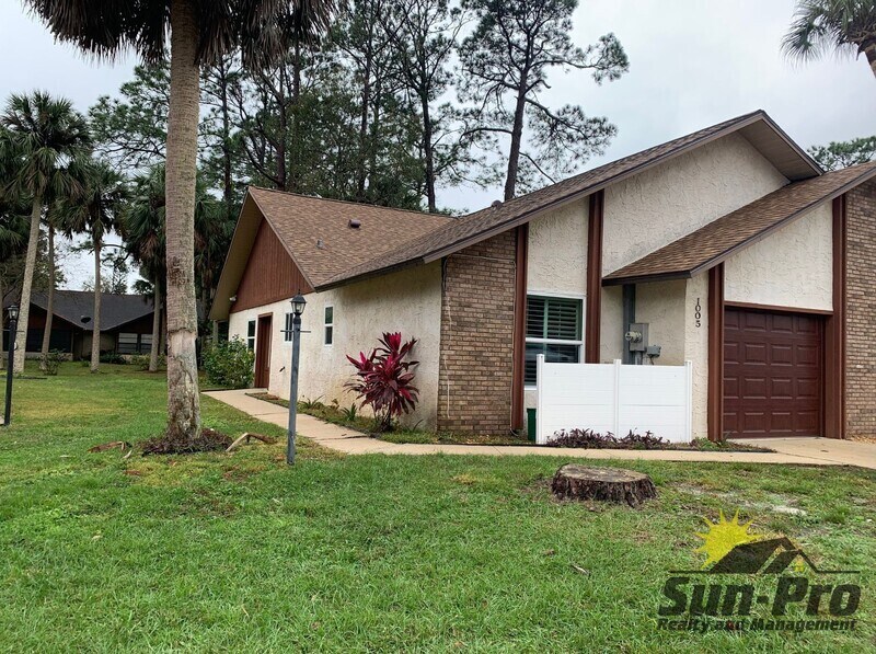 Primary Photo - 1005 Fox Trace Ct