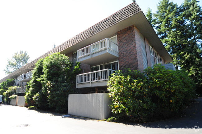 Building Photo - Timberglen Apartments