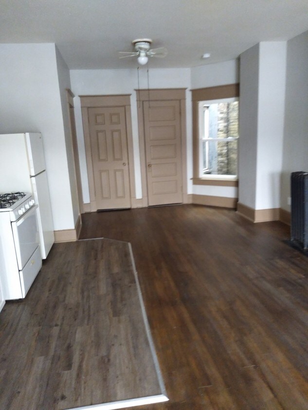 Foto principal - ALL UTILITIES INCLUDED STUDIO APARTMENT