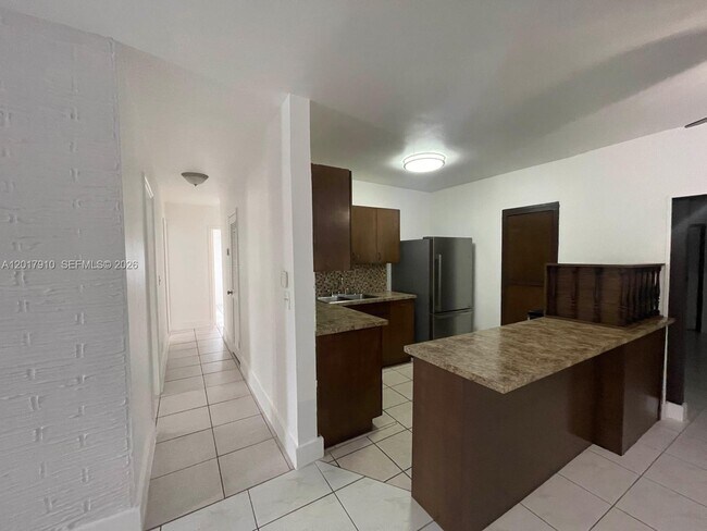 Foto del edificio - 1011 Avenue F