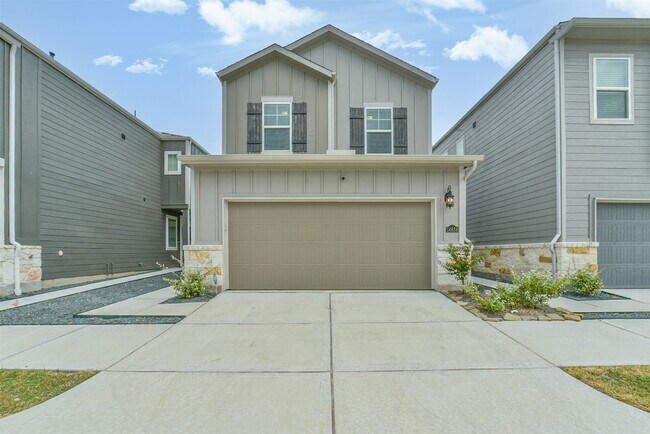 Foto del edificio - 14834 Slow River Ave