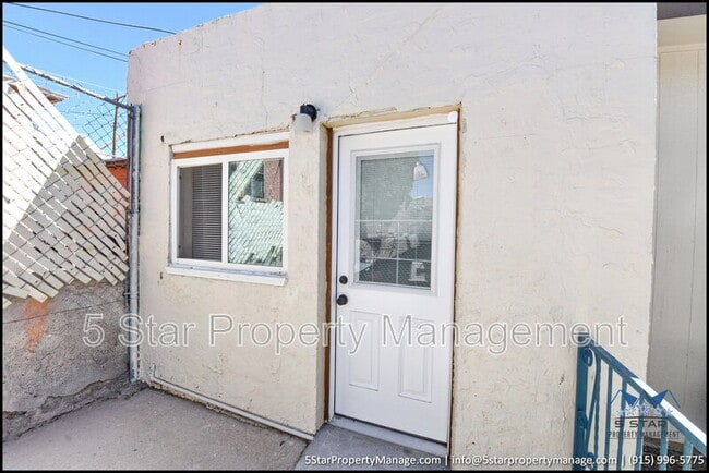 Foto del edificio - 1212 N Laurel St