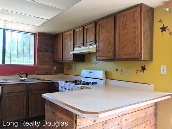 Building Photo - 4 br, 2 bath House - 2902 Barcelona Dr.