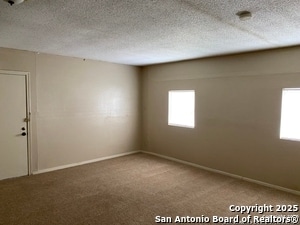 Foto del edificio - 5706 Lake Cove St
