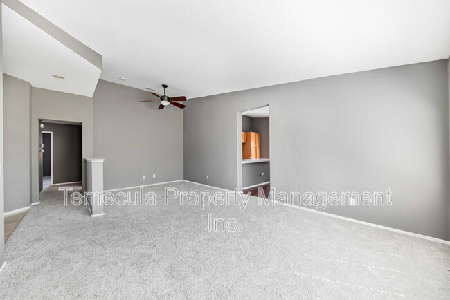 Foto del edificio - 36956 Red Oak St