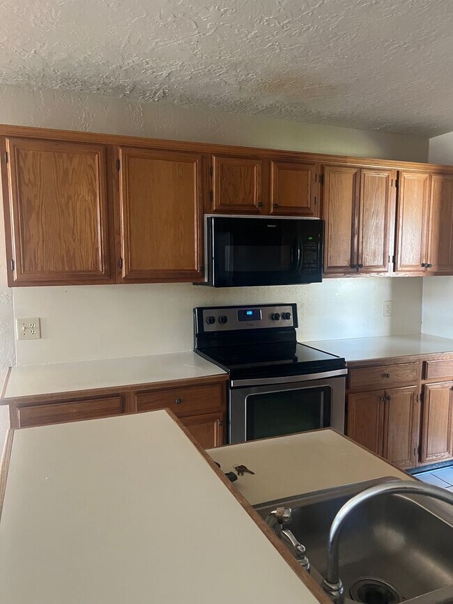 Foto del edificio - 4017 SW Sunflower Ln