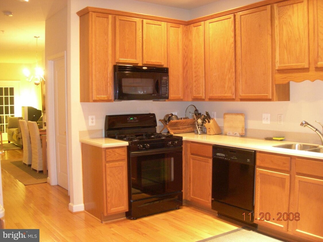 8113 Mississippi Rd, Laurel, MD 20724 Townhome Rentals in Laurel MD