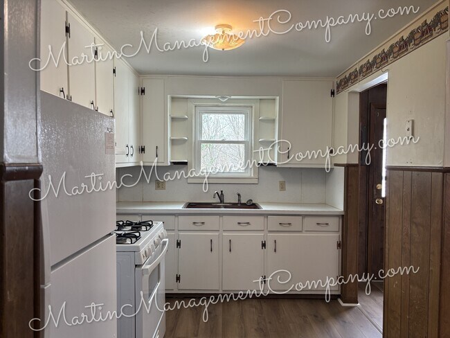 Foto del edificio - 1844 S Beacon Ave