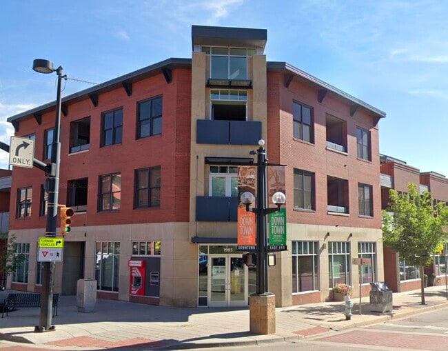 Building Photo - 1505 Pearl St