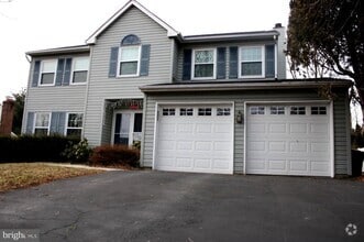Building Photo - 1359 Chase Rd