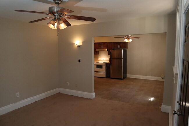 Foto del edificio - 2211 W Cary St