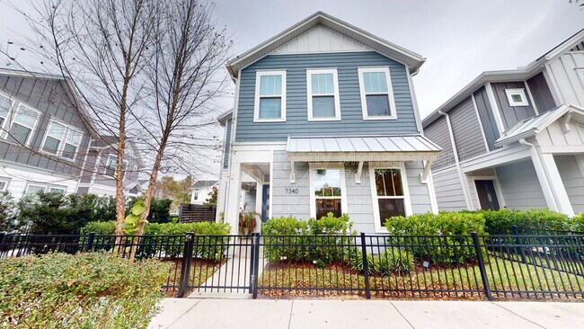 Foto del edificio - 7340 Sunset Ridge St