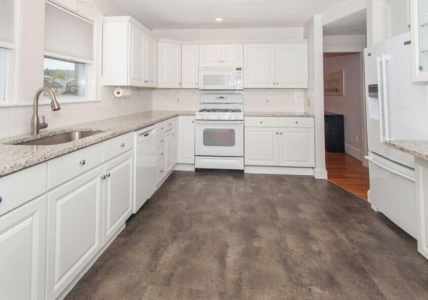 Foto principal - 44 Auburn St