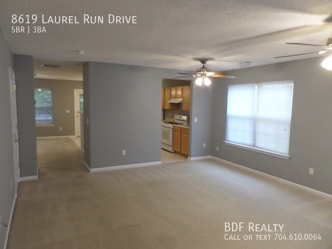 Building Photo - Highland Creek 2 Story Home - $2,350/month...